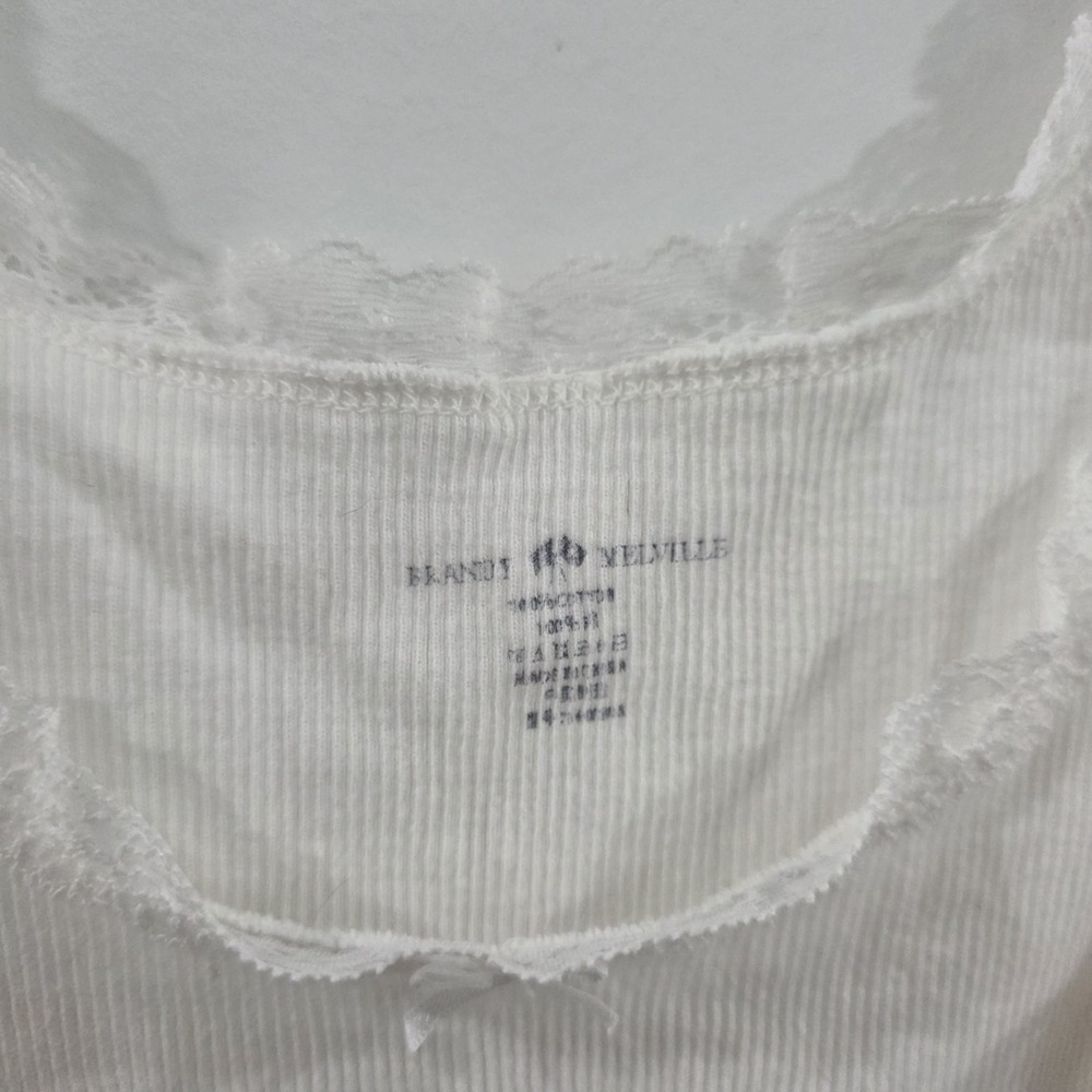 Y2K Brandy Melville Womens Lace Trim Tank Top Size Xs White Fairy Coquette - Picture 3 of 6